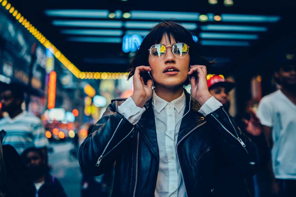 How listening to audiobooks may be making us more gullible